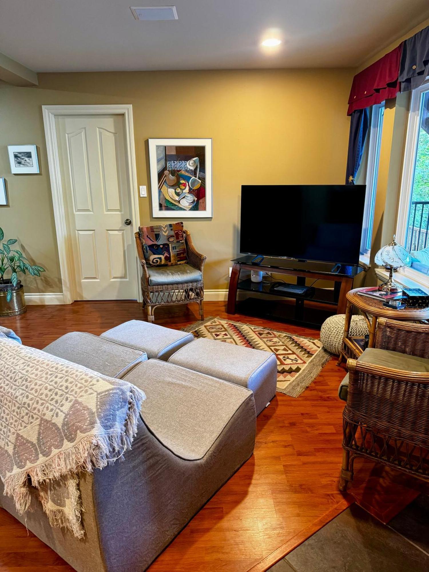 Shoreside Private Room Sechelt Exterior foto